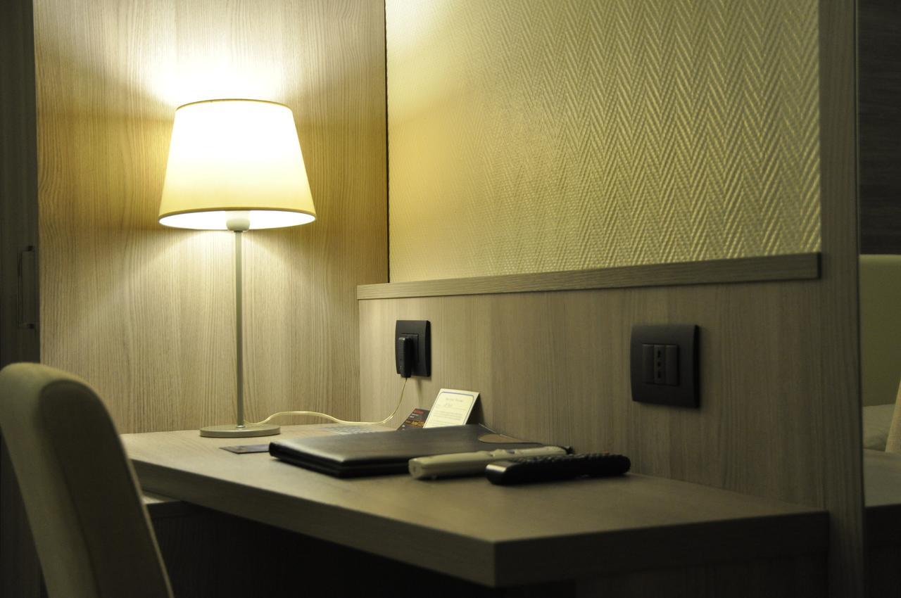 Est Hotel